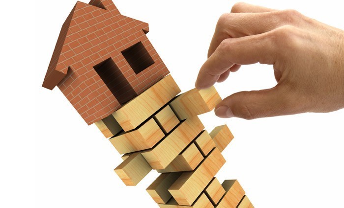 Unit prices fall nationally with houses hit slightly less: Domain 6 187 1